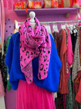 Load image into Gallery viewer, SOPHIE Leopard Scarf (pink)
