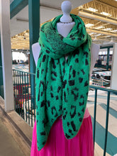 Load image into Gallery viewer, SOPHIE Leopard Scarf (jade
