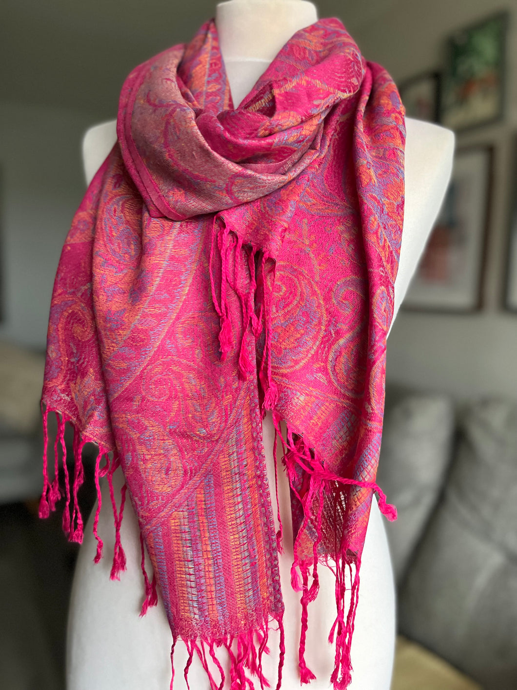 ‘ELLIE’ Pink Paisley scarf with tassels